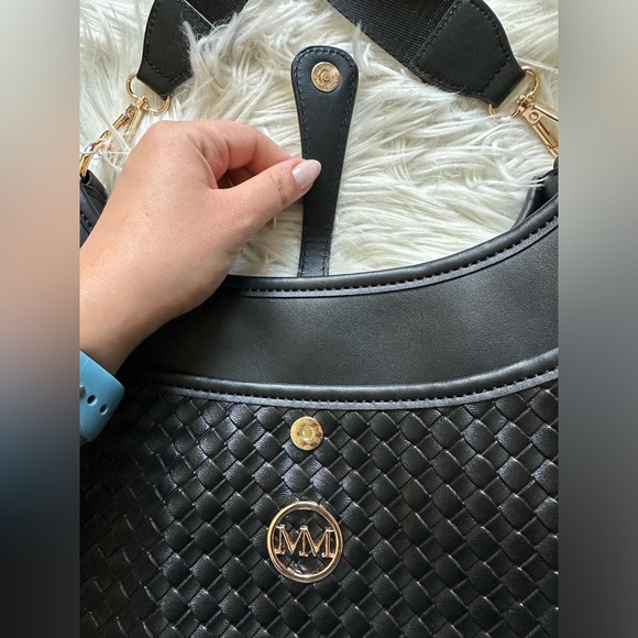 NEW faux leather crossbody bag - Picture 2 of 11